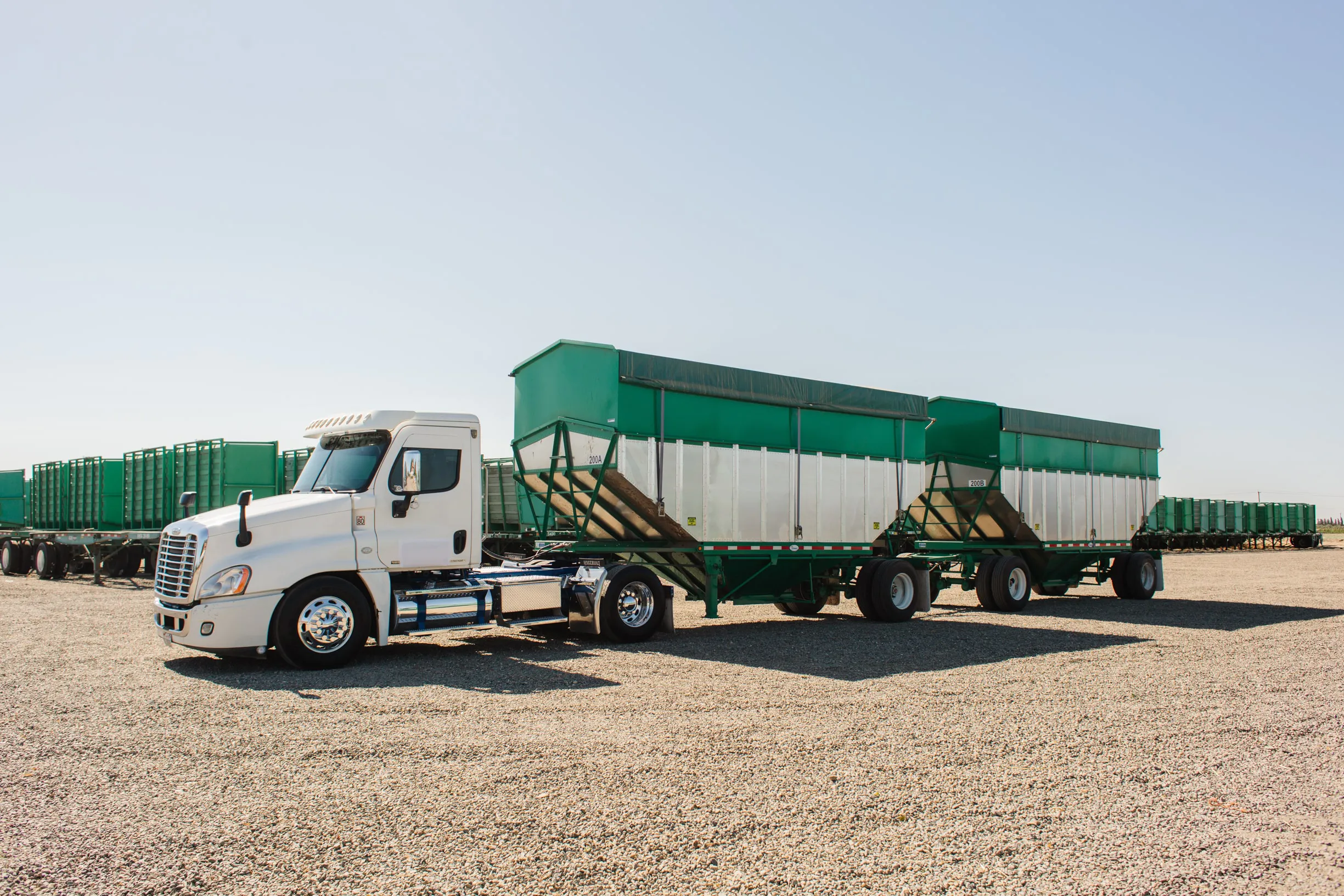 Green ag transport vehicle